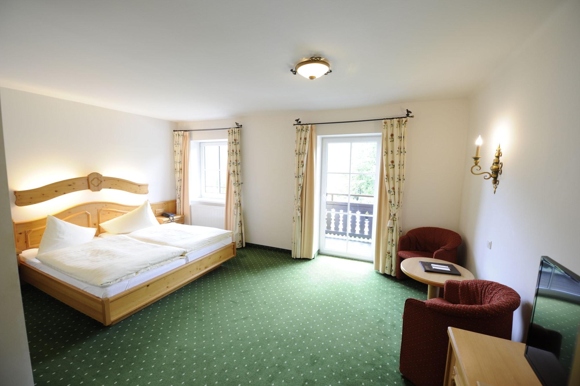 Saalbacher Hof 4*